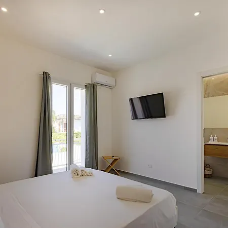 Almarè Private Pool 4 En 250m Villa